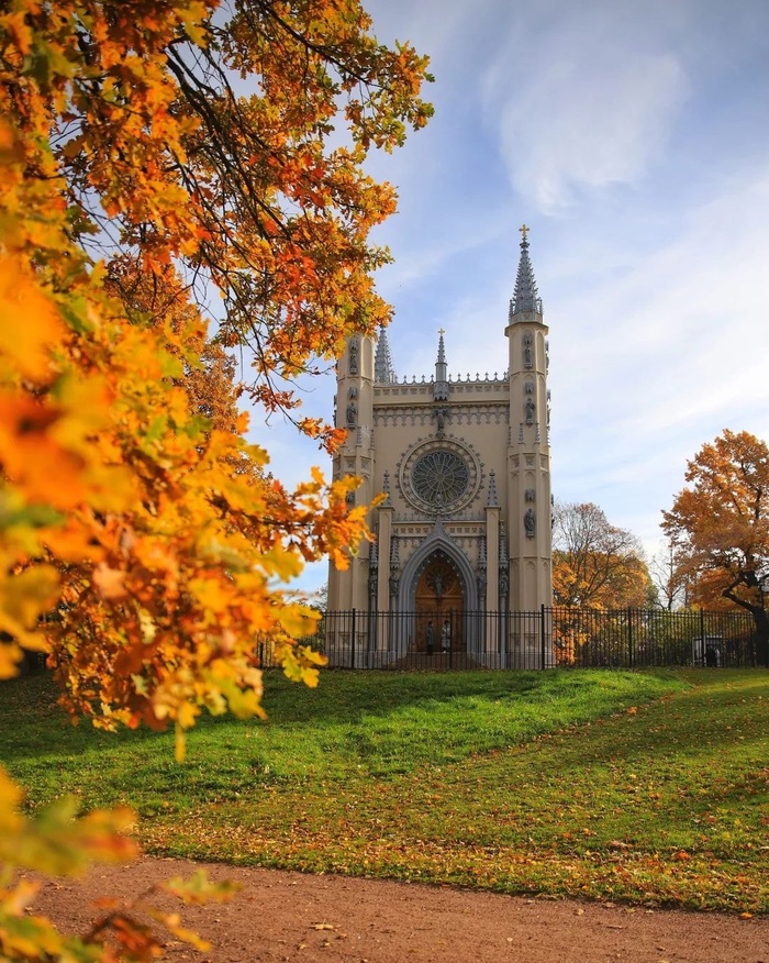 Готическая капелла а парке Александрия, Петергоф