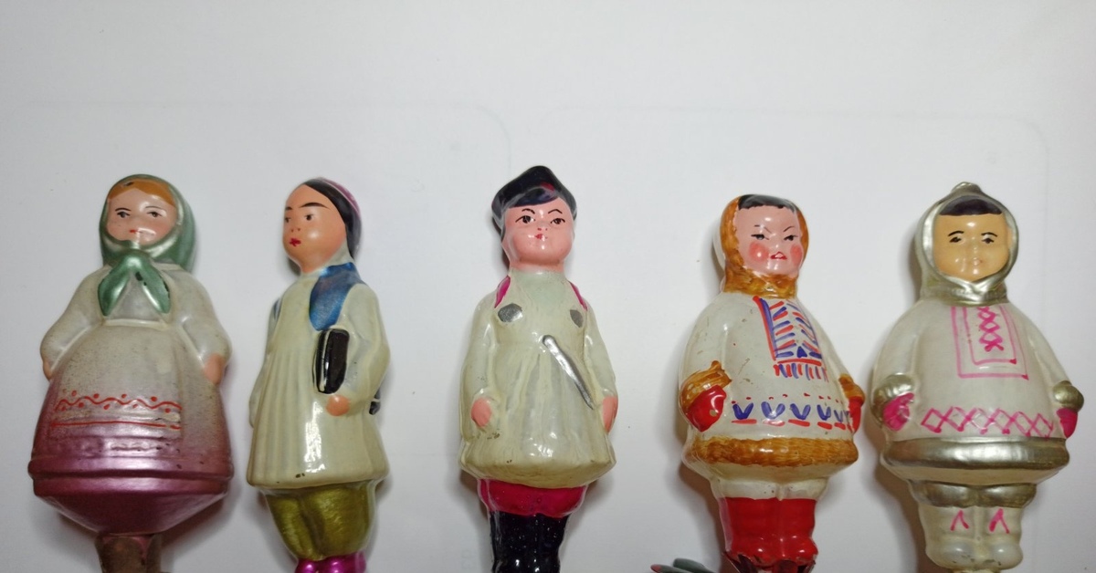 стеклянные елочные игрушки. советские елочные игрушки коллекции. ёлочные игрушки ссср редкие. набор елочных игрушек дружба народов ссср. старые елочные игрушки ссср.