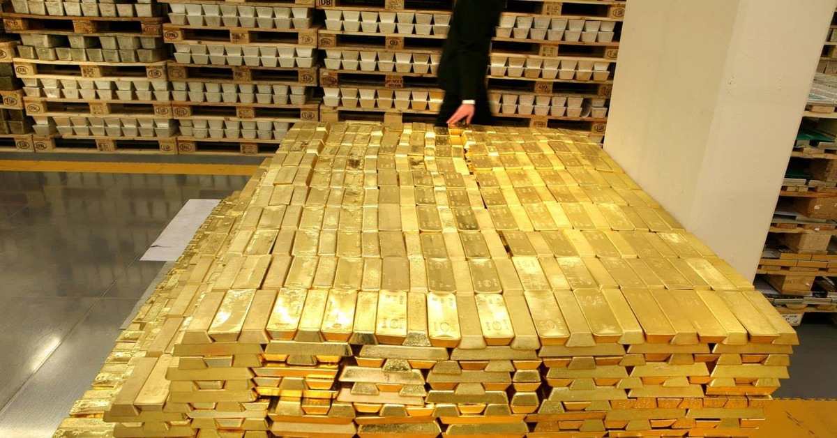 Триллионы тонн. Золото слитки США Форт Нокс. Форт Нокс золотой запас России. Хранилище Форт Нокс. Хранилище золота.