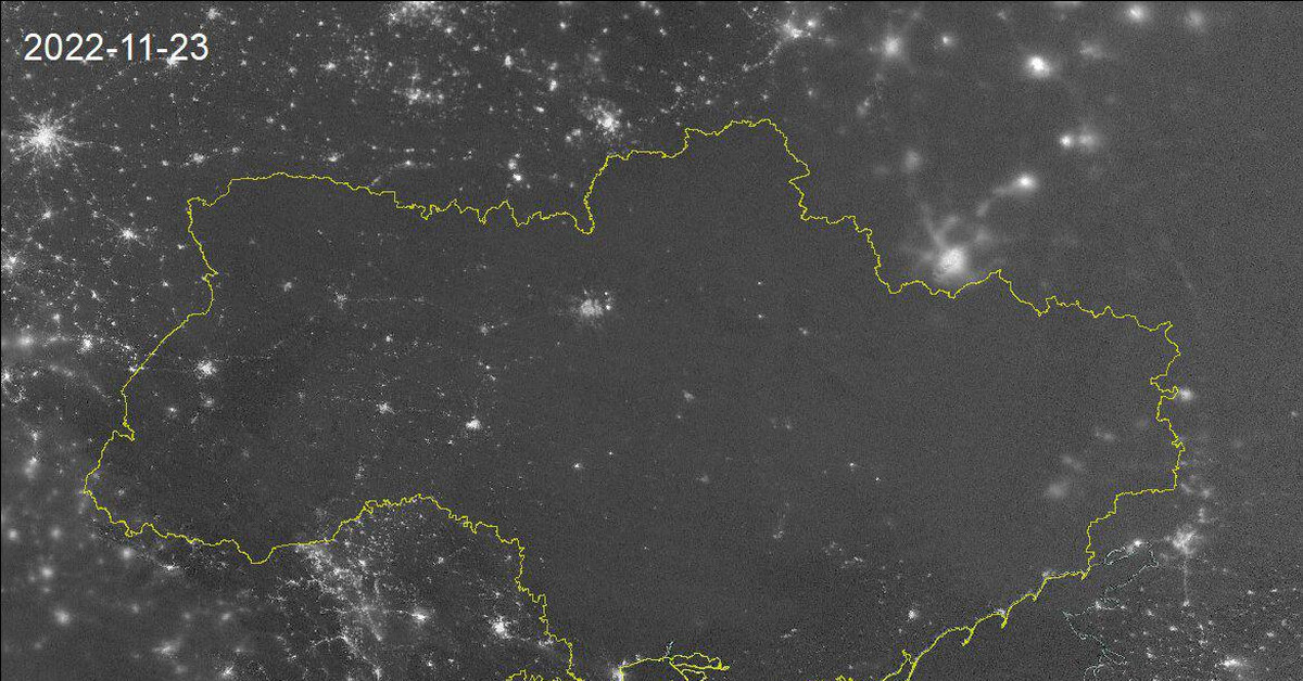 Спутник 2022. Спутниковый снимок Украины ночью. Снимки из космоса. Ночной снимок со спутника. Ночной снимок Украины из космоса.