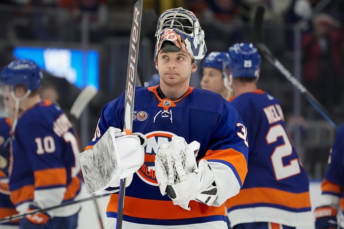 49 сейвов Ильи Сорокина помогли «Айлендерс» одолеть «Эдмонтон»