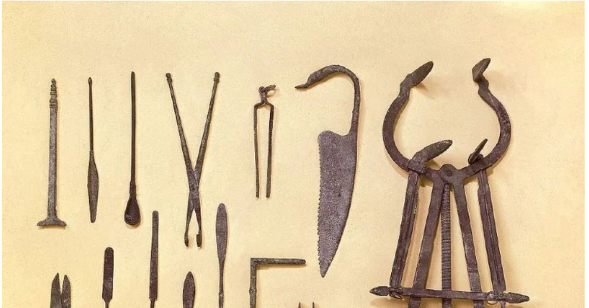 Бронза в древности. Что использовали для письма в древности. Бронзовый век. Использование нефти в древности. Древности и используется в.