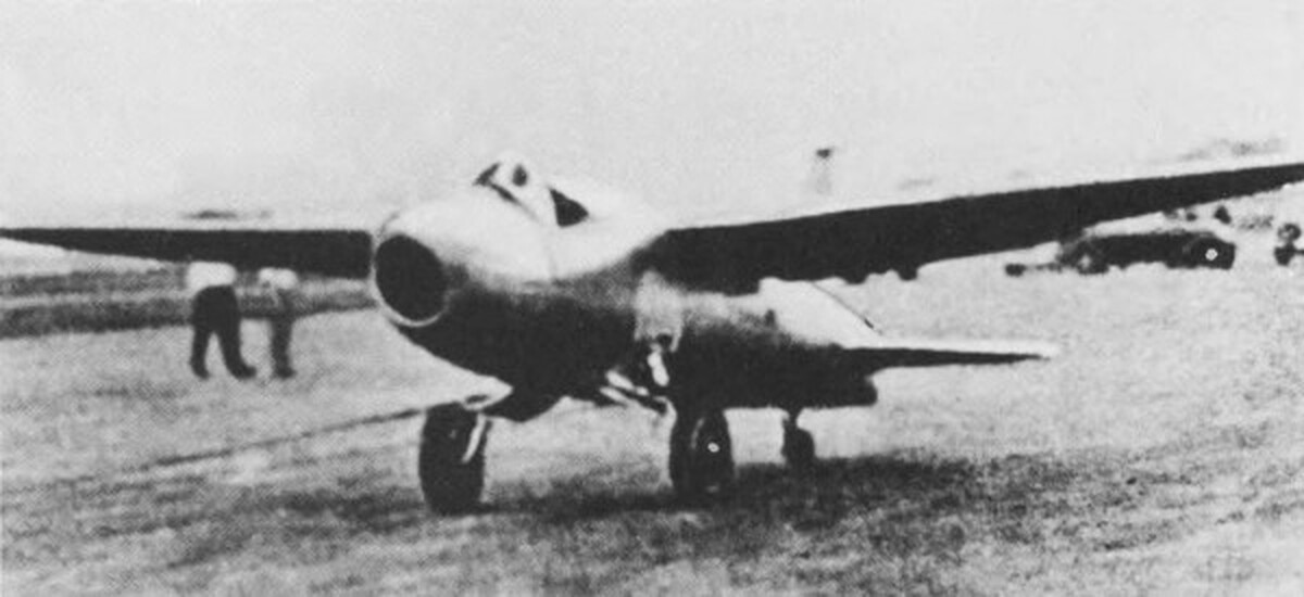 Первый в мире реактивный. Самолёт Heinkel he 178. Первый турбореактивный самолёт Heinkel he 178.. Хейнкель he 178. He 178 Хейнкель 178.
