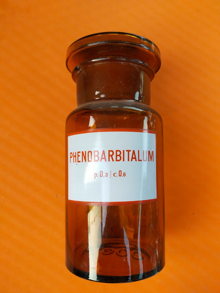 Веселая банка для конфет