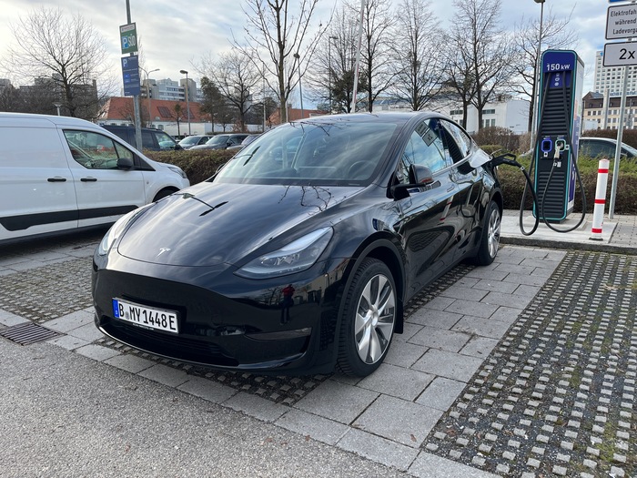       Tesla, Tesla Model y, , ,  , 
