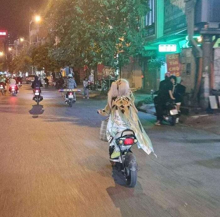 Нахида ты куда?