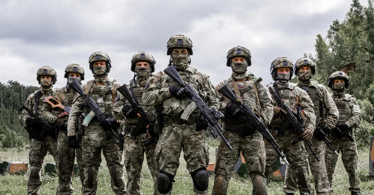 Военно национальные войска. Спецназ СОБР Росгвардия. Спецназ Росгвардии СОБР. Спецназ ФСВНГ Росгвардии. Бойцы специальных подразделений.