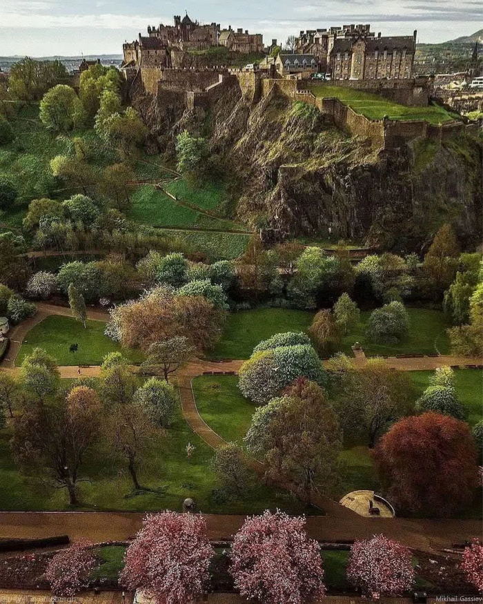 Прекрасный вид на Эдинбург и окрестности, Шотландия