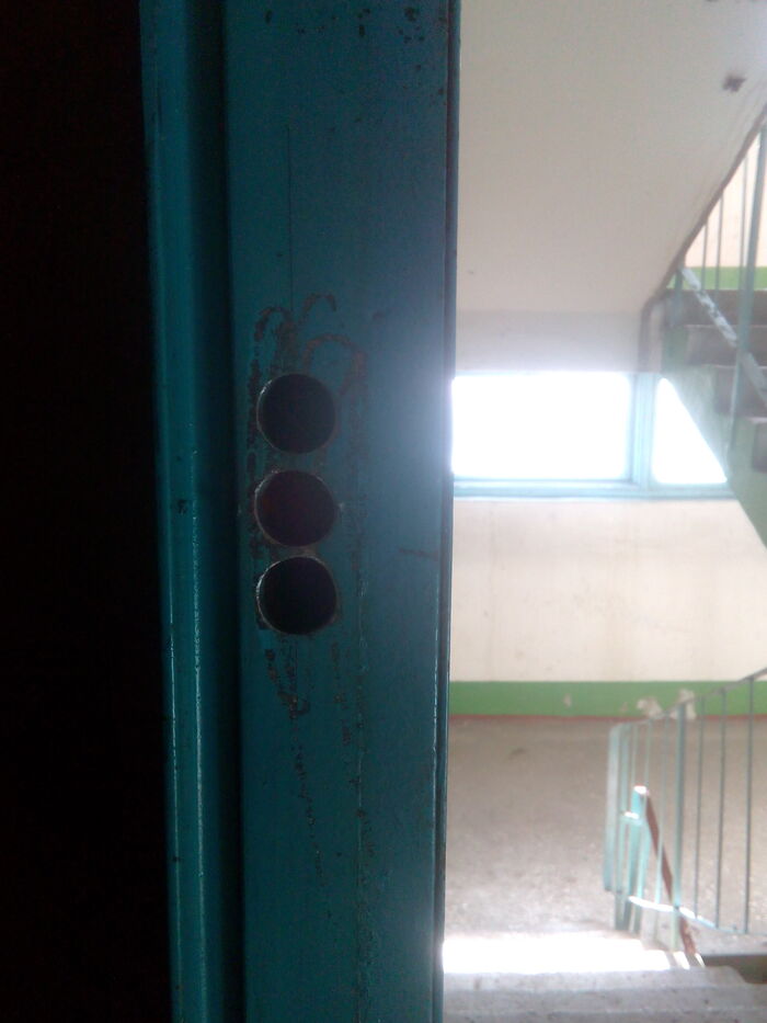 Служба вскрытия замков 36. Установка врезного замка в старую ...