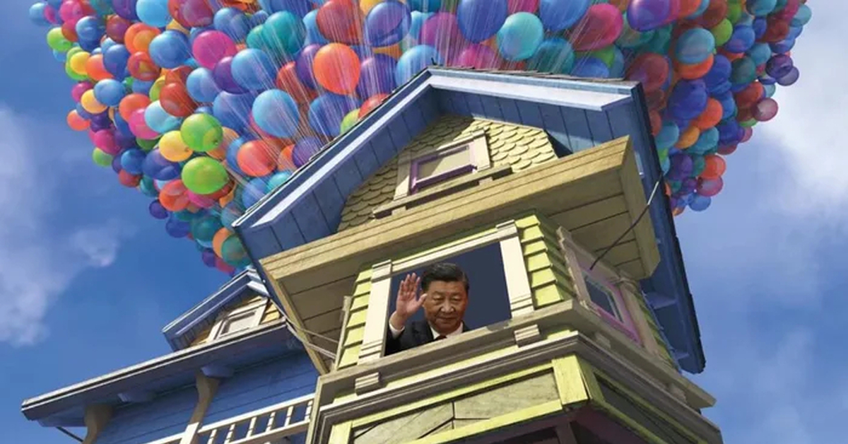 Летающий дом в 3008. Домик на воздушных шариках. Домик на воздушных шариках. Летающий дом в 3008. Домик из вверх.