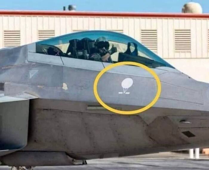        , ,   , , , , F-22 Raptor, , , ,  ,   , Photoshop, Fake News