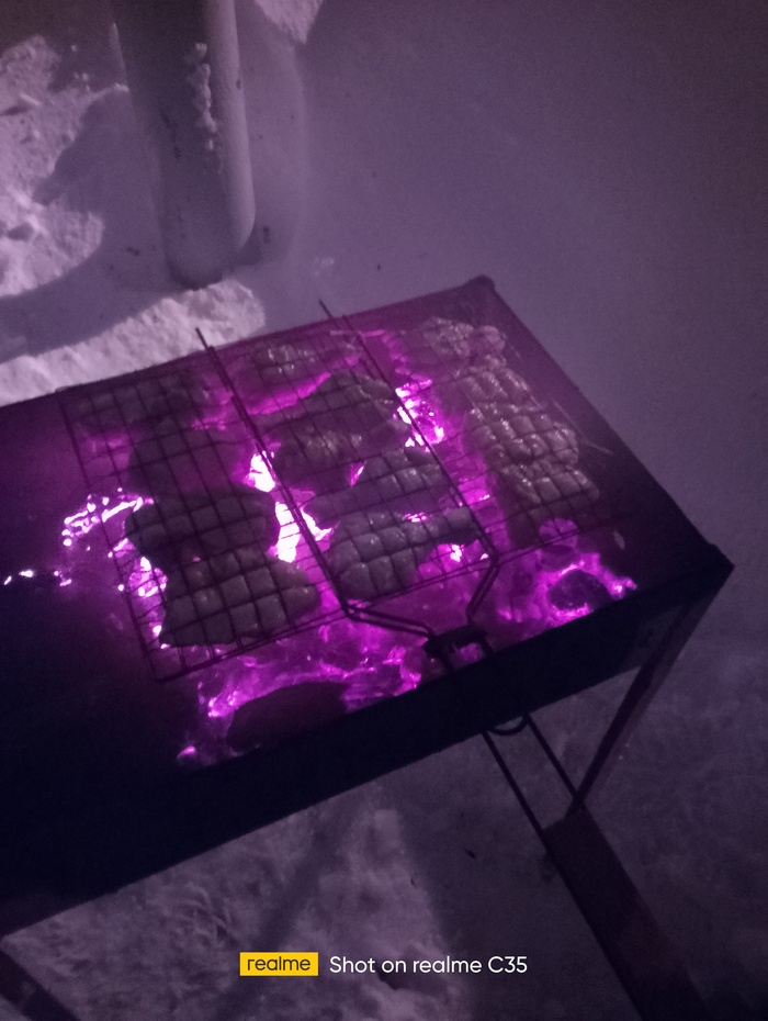 Кто нибудь жарил шашлык на Уране? | Пикабу