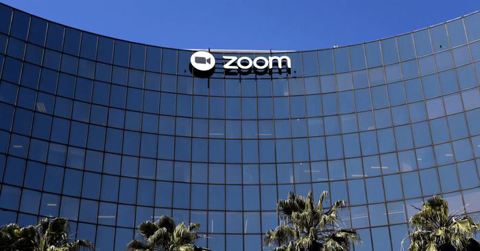 Zoom  1300   15%  ZOOM Cloud Meetings, 