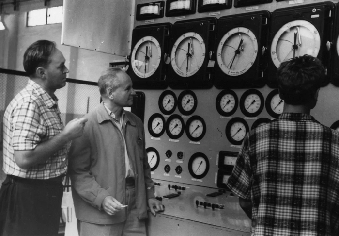 Газотурбинный кризис. Часть 1: Введение и советский период Политика, Российское производство, Производство, Импортозамещение, Турбина, Санкции, Санкт-Петербург, Промышленность, Siemens, Sdelanounas ru, Энергетика (производство энергии), Завод, Видео, Длиннопост, Гифка