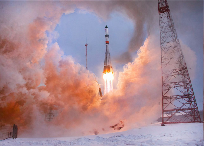 С Днём всех влюбленных, в том числе, в космос!