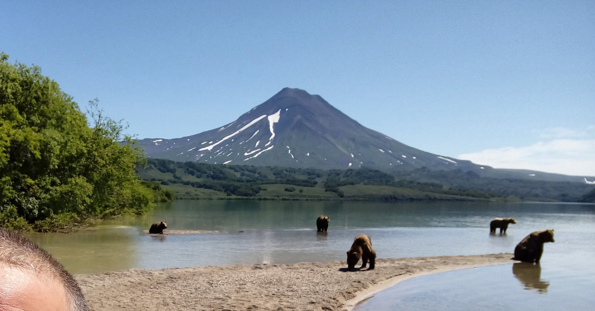 Курильское озеро