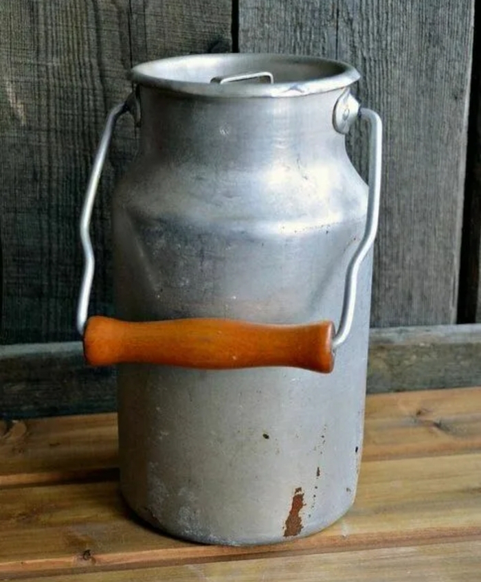 Старый добрый бидон из детства времен СССР