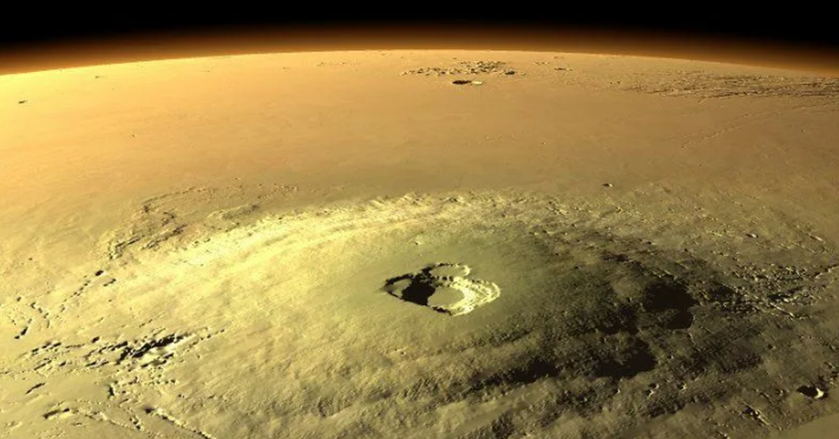 Высочайшая гора солнечной системы находится. Гора Олимп на Марсе. Вулкан гора Аскрийская (Марс). Гора Арсия на Марсе. Вулкан Олимп на Марсе.