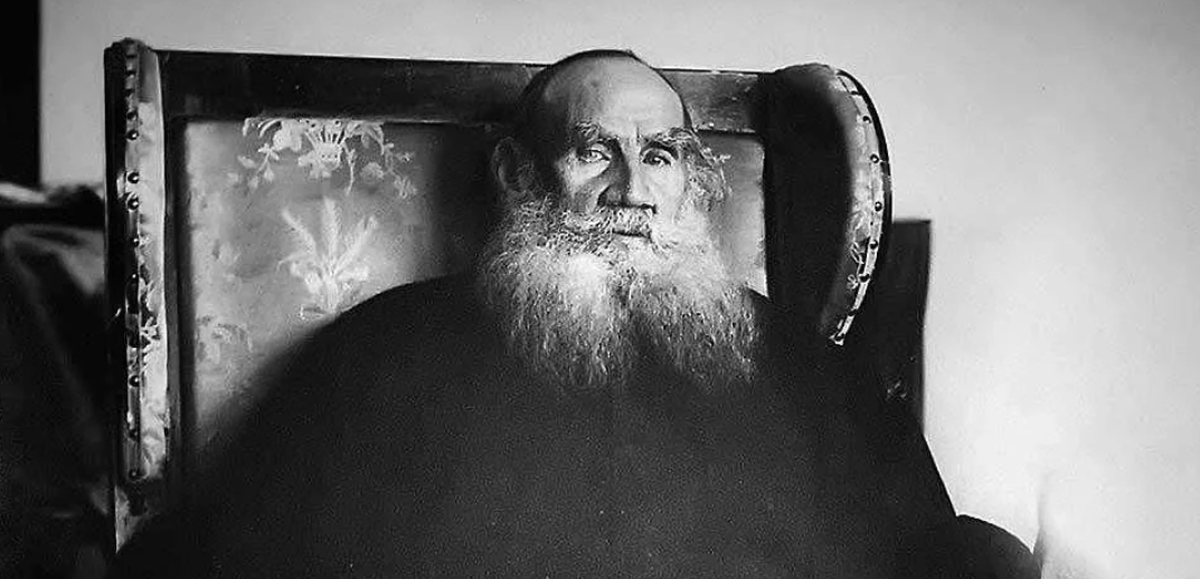 Толстой страдал. Лев толстой. Толстой 1880. Фото л н Толстого. Толстой Лев Миколайович.