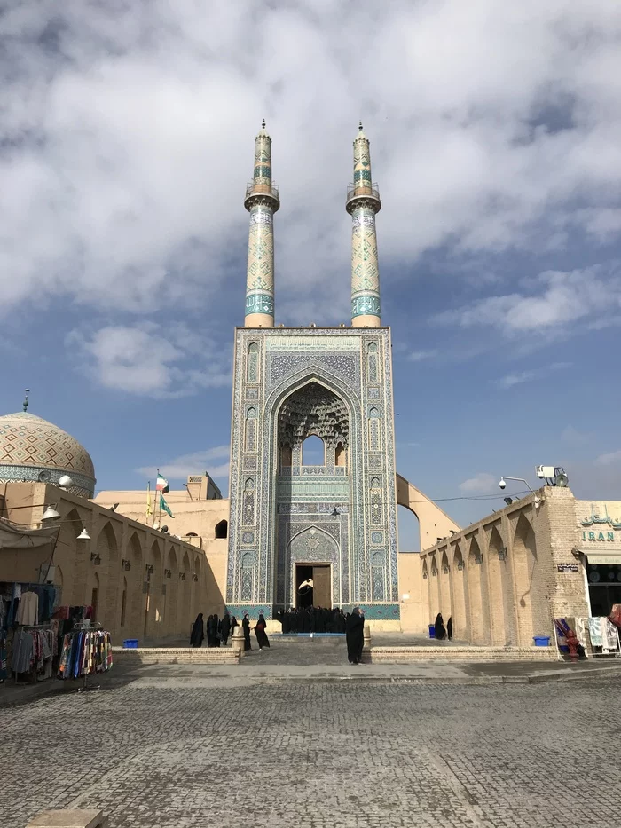 Как мы в Иран на лыжах кататься ездили Иран, Азербайджан, Путешествия, Горы, Сноуборд, Горные лыжи, Длиннопост, Баку, Тегеран, Исфахан, Шираз