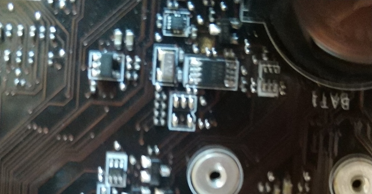 Подскажите что за микросхема на фото | Пикабу