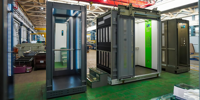 В Москве начали производить четыре новые модели лифтов