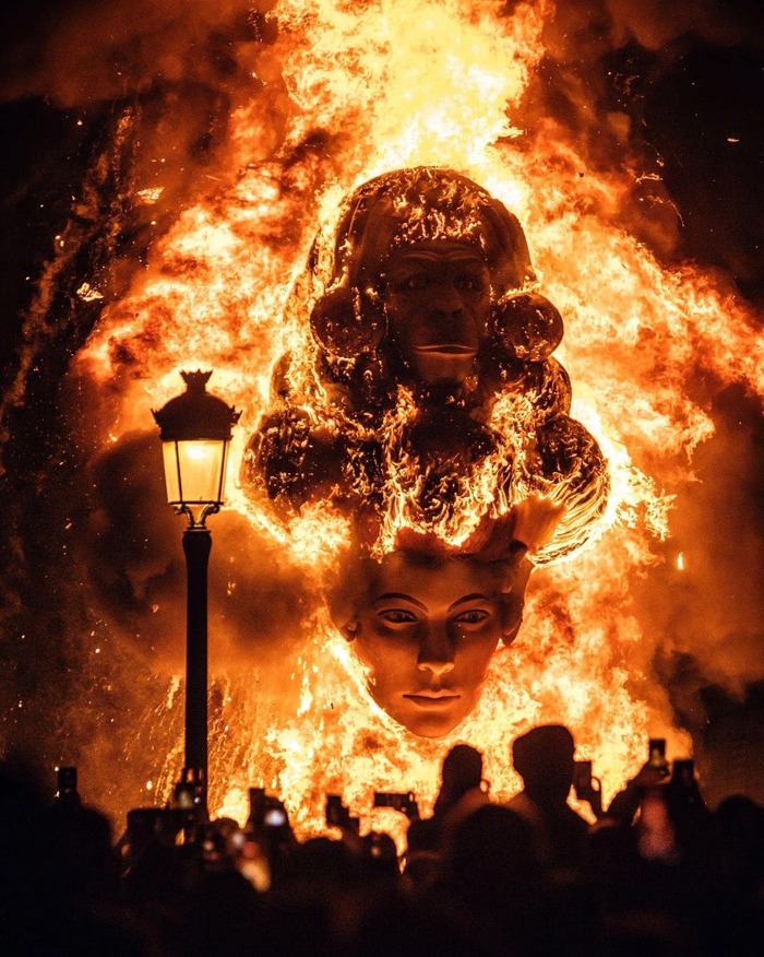      Las Fallas  ,  , ,   