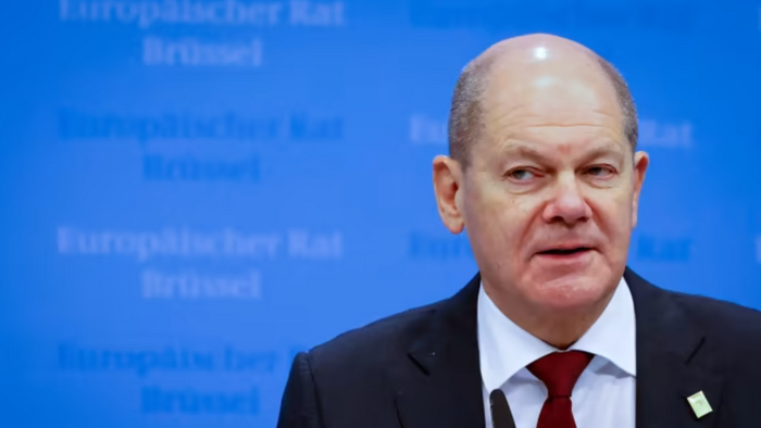 FT: ���� ����� �� �������� ����������� �������� �� ������ Deutsche Bank