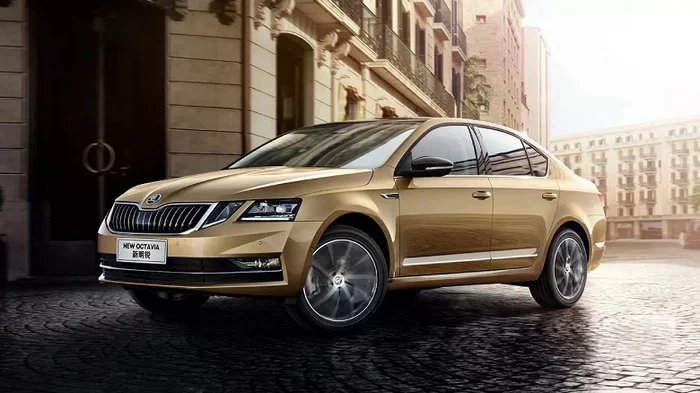 В России возобновились продажи Skoda Octavia предыдущего поколения. Сколько теперь просят за некогда очень популярную у россиян модель? Авто, Skoda, Skoda Octavia, Параллельный импорт
