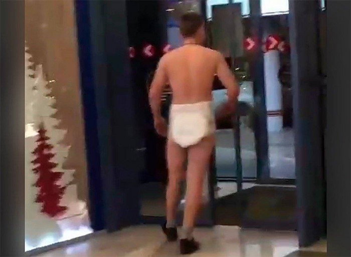  , 