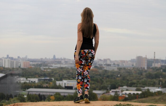 ���� � ����