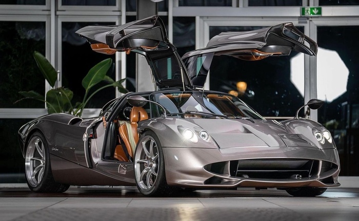 Pagani Huayra Codalunga , Pagani Huayra, 