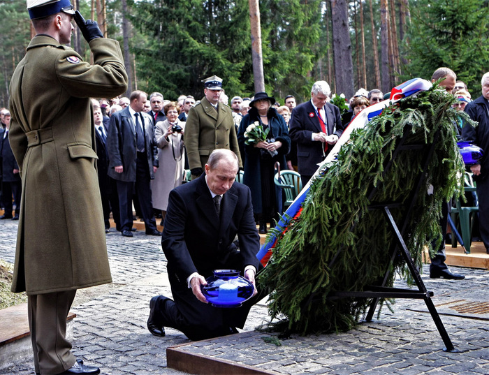        .      1941    ,    Ļ