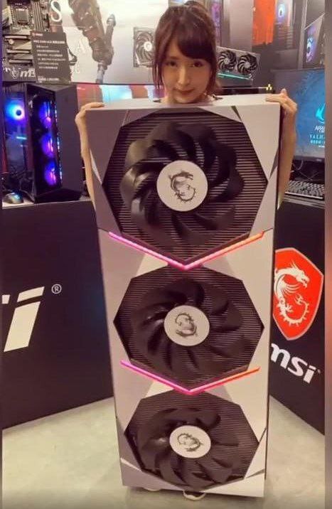 Идеальной девушки не существует!