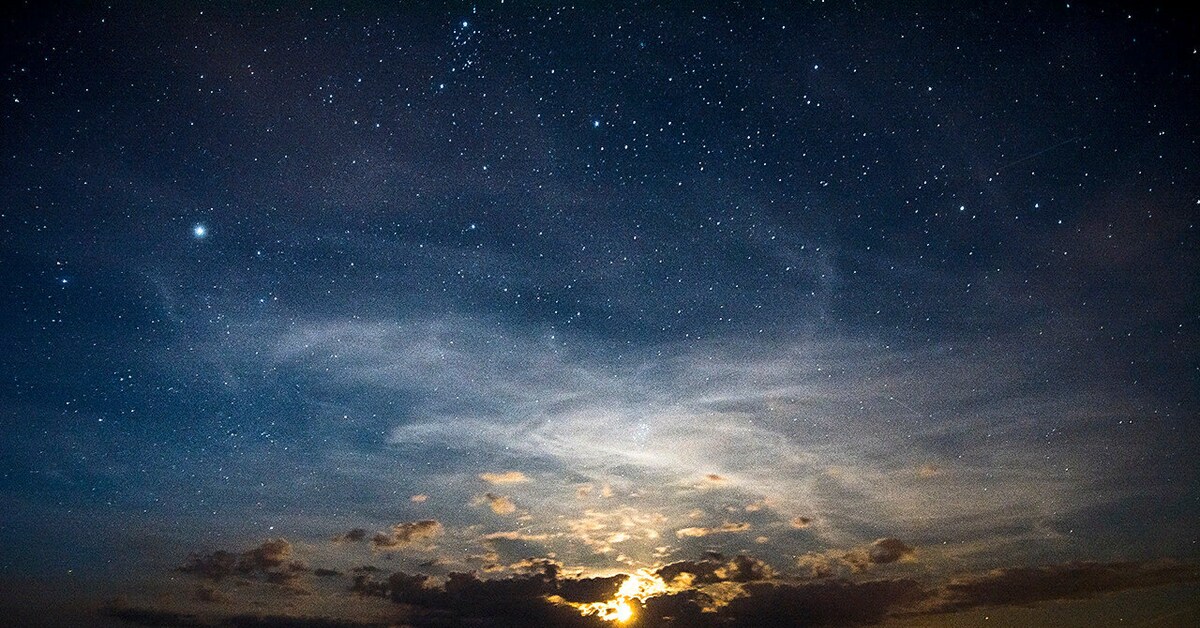 Night sky. Ночное небо. Ночное небо с облаками. Небо ночью. Ночные облака.