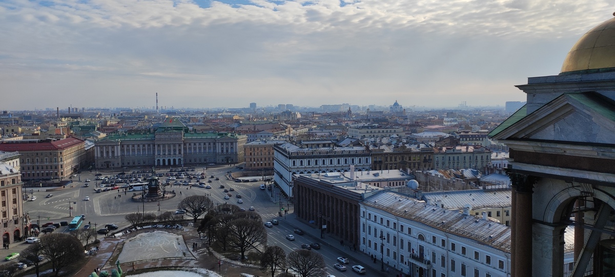 Ночной Петербург колоннада Исаакиевского собора