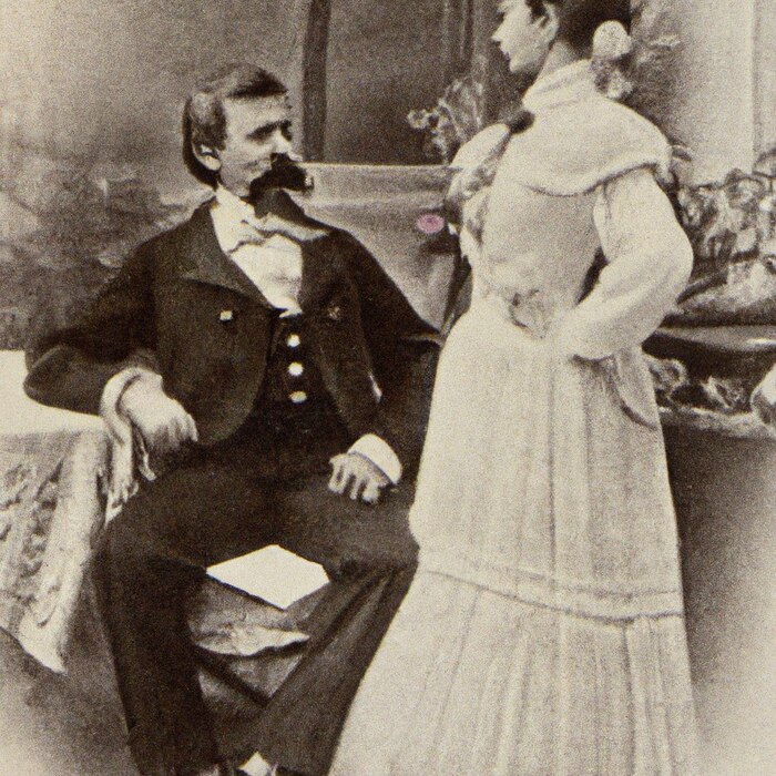     1900  2010     , , 