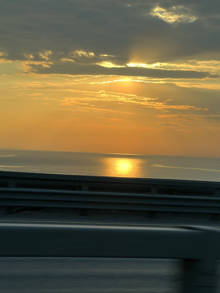 Закат 12 мая. Залив