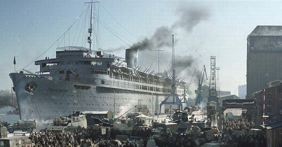 Крушение 20. Wilhelm Gustloff корабль. Крушение «Титаника» фото.