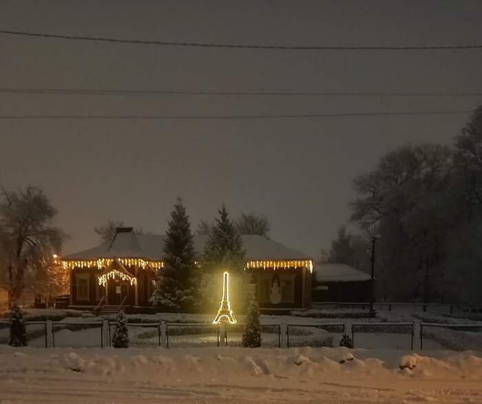 Эйфелева башня