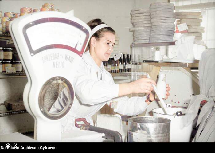 Продавщица