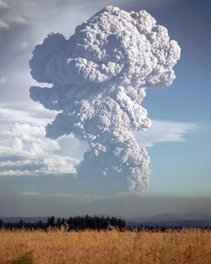 Извержение вулкана Сент-Хеленс, 1980 год Фотография, Извержение, Вулкан, Вулкан Сент-Хеленс, Вашингтон, США, 80-е