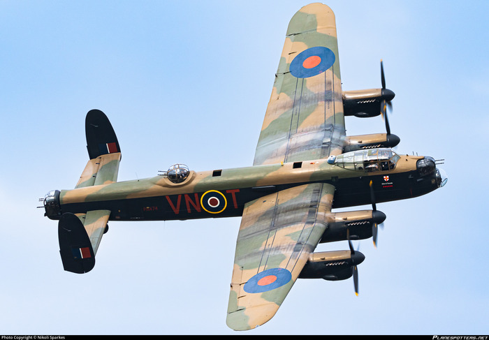     Avro Lancaster PR1,    PA474    UK Flightradar24, Avro Lancaster, , , , ,   , 
