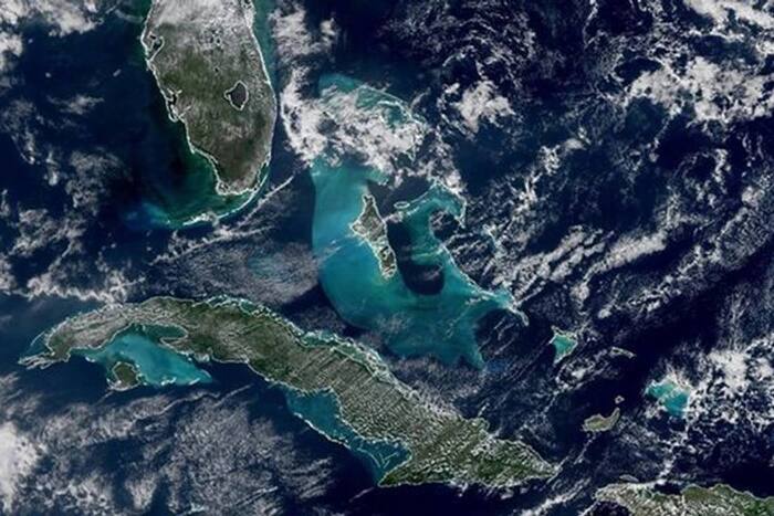 NASA опубликовала свежие фото Земли, снятые спутником NOAA-21: Планета, Планета Земля, NASA, Снимки из космоса, Спутники, Наводнение, Засуха, Атмосфера, Съемки, Индия, Космос, Фотография, Карибское море