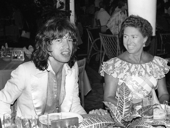       ,   II, The Beatles, Rolling Stones, 