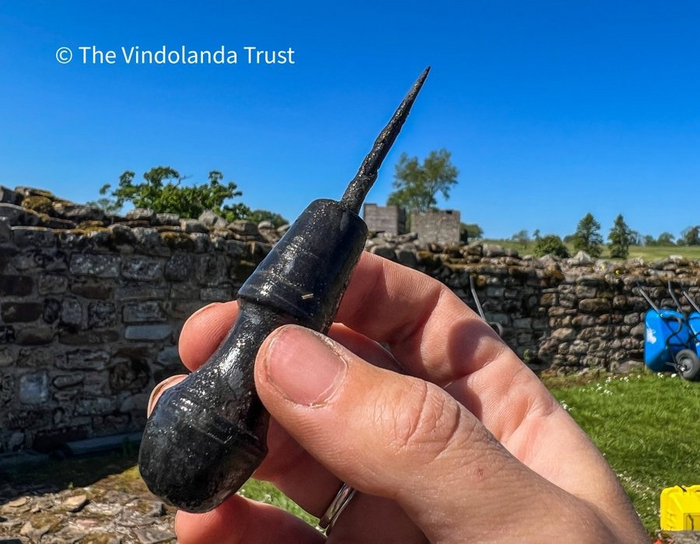   ( 2 )  !   85 -122 . .