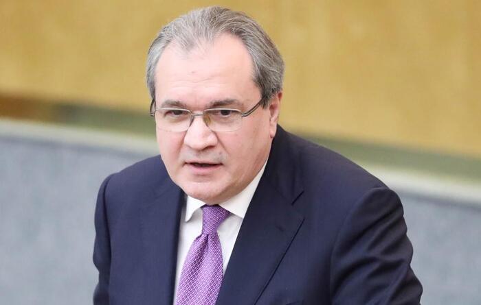 Глава СПЧ Фадеев предложил изучить вопрос о введении в школах квот для учеников, не знающих русский