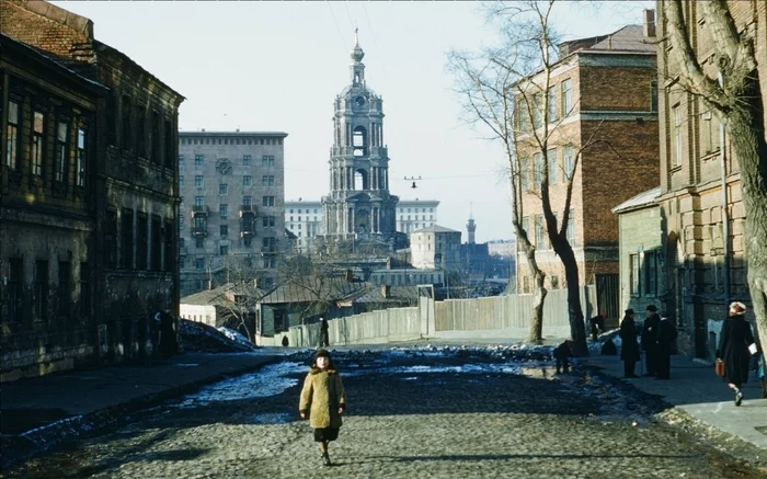 В объективе американского шпиона. Уникальные цветные фотографии Москвы 1950-х СССР, Москва, Историческое фото, Длиннопост, 50-е В объективе американского шпиона. Уникальные цветные фотографии Москвы 1950-х СССР, Москва, Историческое фото, Длиннопост, 50-е