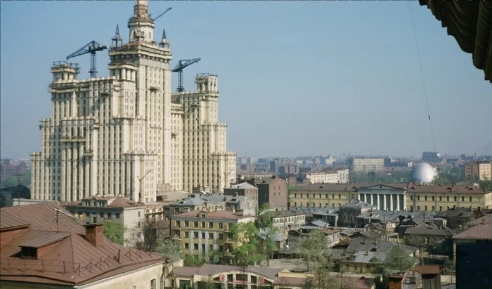 В объективе американского шпиона. Уникальные цветные фотографии Москвы 1950-х СССР, Москва, Историческое фото, Длиннопост, 50-е В объективе американского шпиона. Уникальные цветные фотографии Москвы 1950-х СССР, Москва, Историческое фото, Длиннопост, 50-е