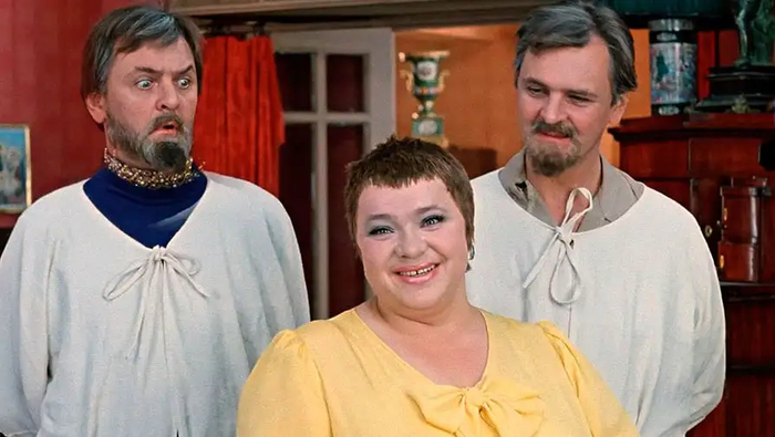 �������!